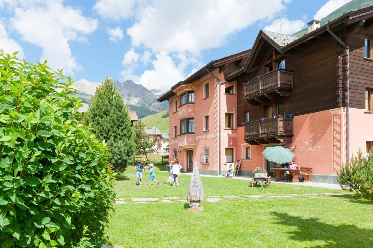Residence Bait Da Mott Livigno Exteriör bild